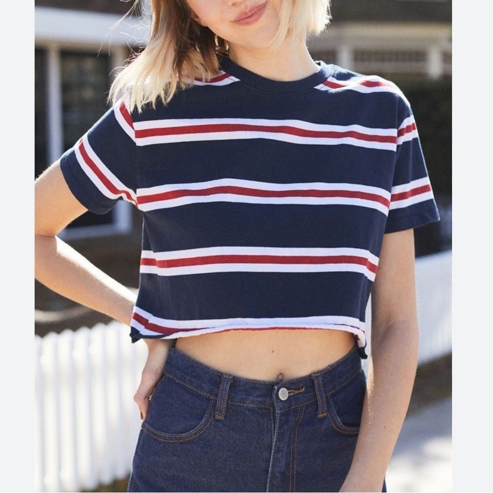 Brandy Melville Blue Red White striped cropped tee shirt